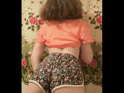 ❤️ Nena jove sexy despullant-se els pantalons curts davant la càmera Sexe a nosaltres ca.epicpornvideos-com.ru